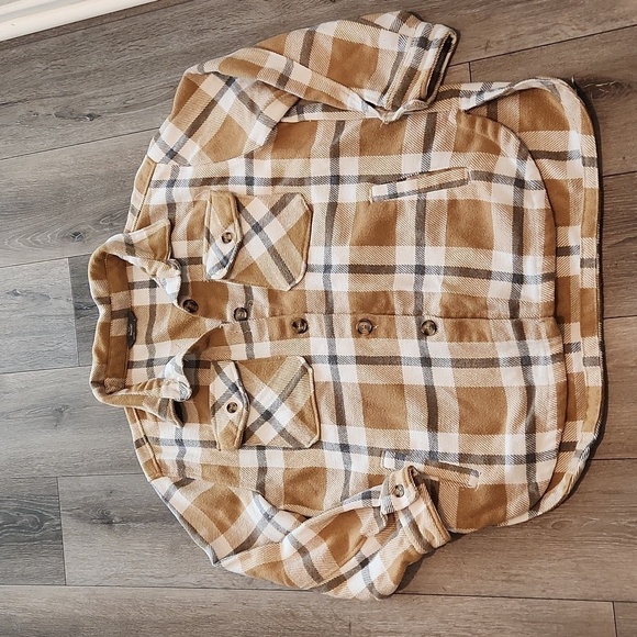 Plaid Shacket Flanel Coat - Picture 1 of 4